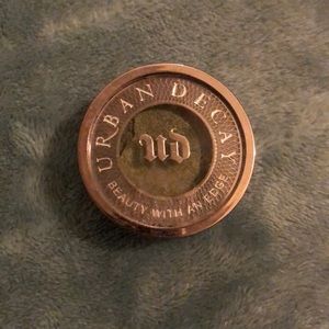 Urban Decay Eyeshadow- Bender